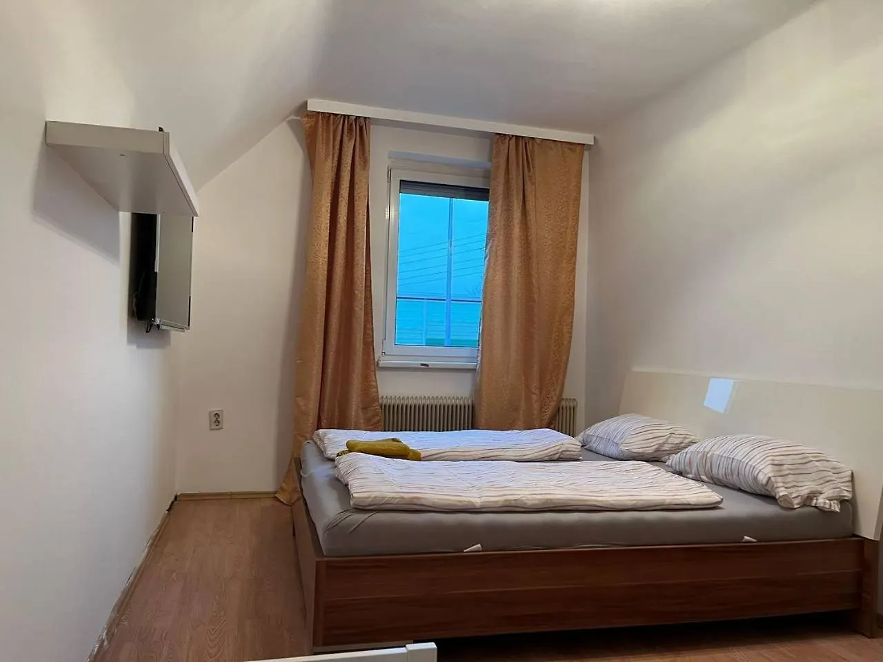 Cozy Rooms In An Elegant House Vienna 0*,  Austria